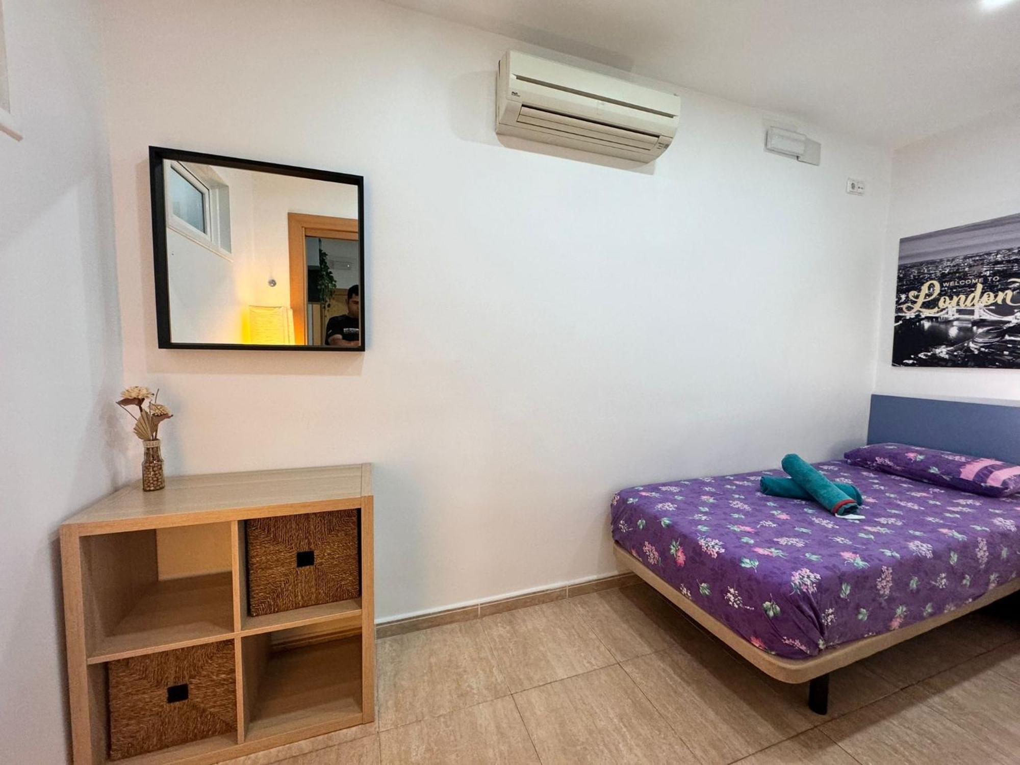 Near To Beach And Barcelona Sant Adria de Besos Exterior photo