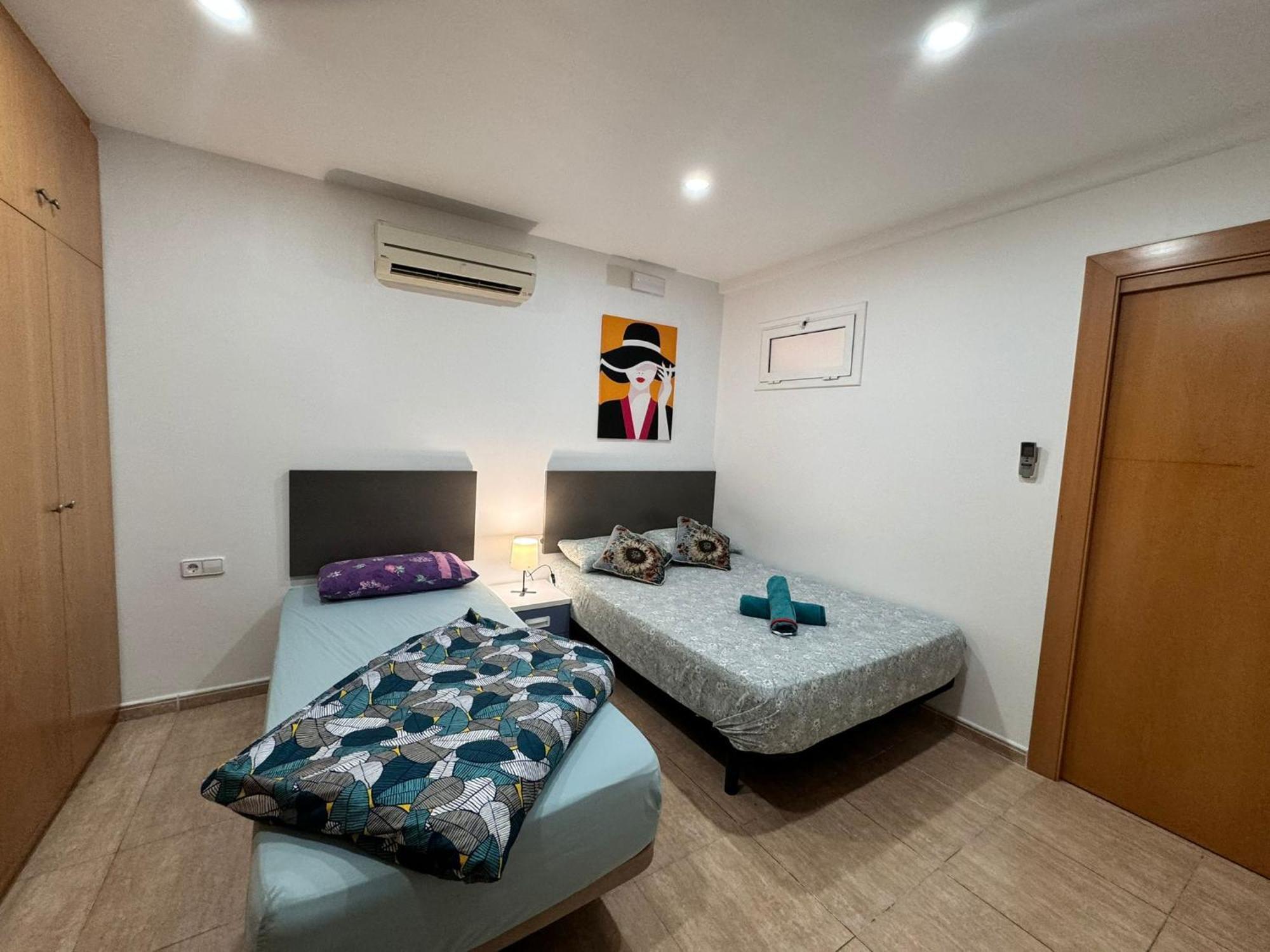 Near To Beach And Barcelona Sant Adria de Besos Exterior photo